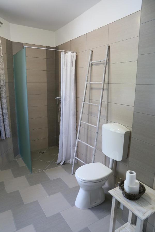 Hotel Tiszavilag Pihenohaz Tiszakécske Zewnętrze zdjęcie