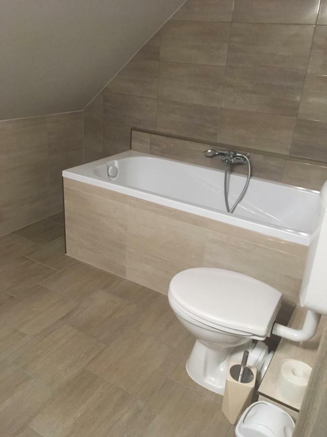 Hotel Tiszavilag Pihenohaz Tiszakécske Zewnętrze zdjęcie